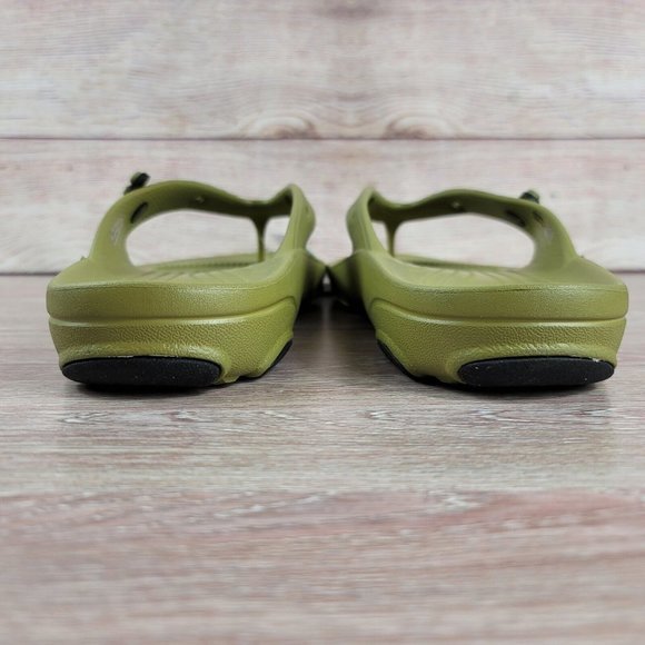 NEW Crocs Terrain Sandals Men's Size 13 Flip Flop Waterproof Thong Comfort Slide - Picture 6 of 8